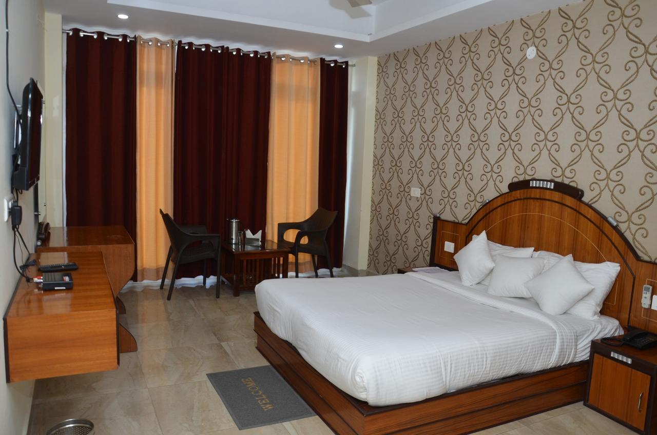 Chopra Residency Hotel Hamirpur Exterior photo