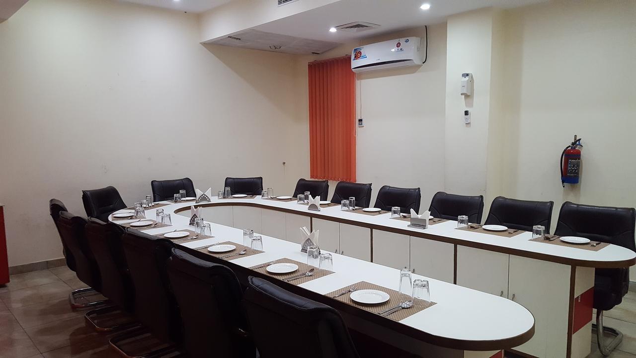 Chopra Residency Hotel Hamirpur Exterior photo